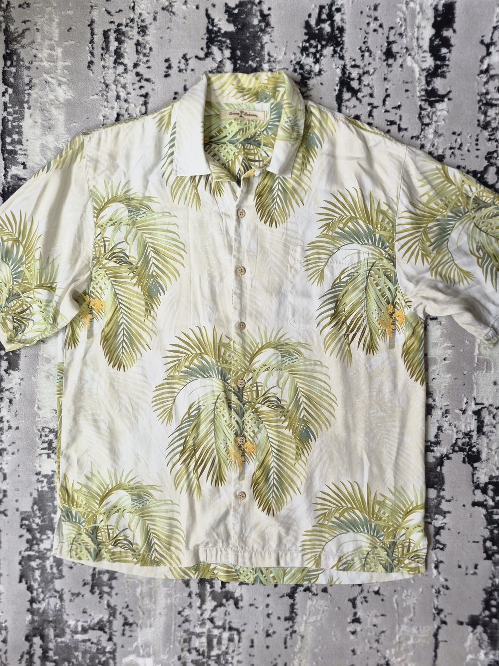 Tommy Bahama Mens Large 100% Silk Tropical Floral Palm Camp Shirt green Yellow L